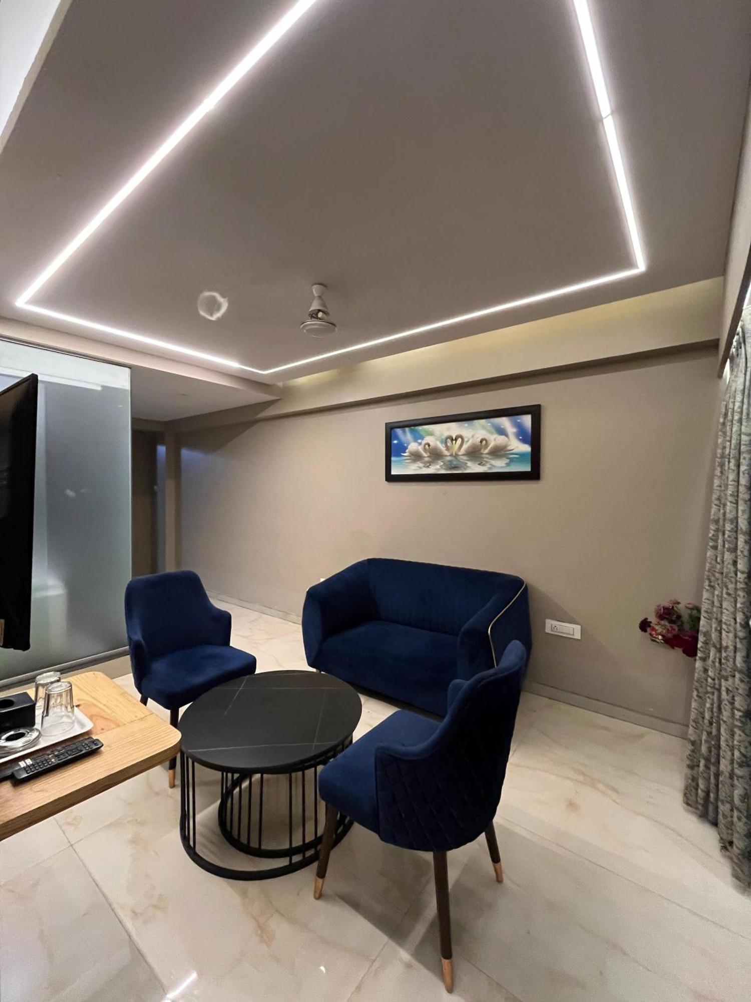 Hotel Merakee - Near Dahisar Mira Road Mumbai Luaran gambar
