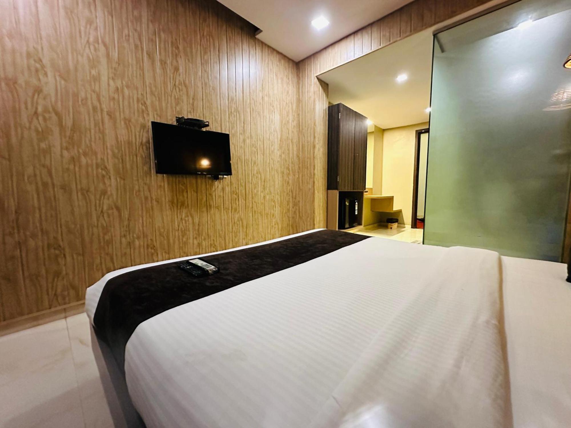 Hotel Merakee - Near Dahisar Mira Road Mumbai Luaran gambar